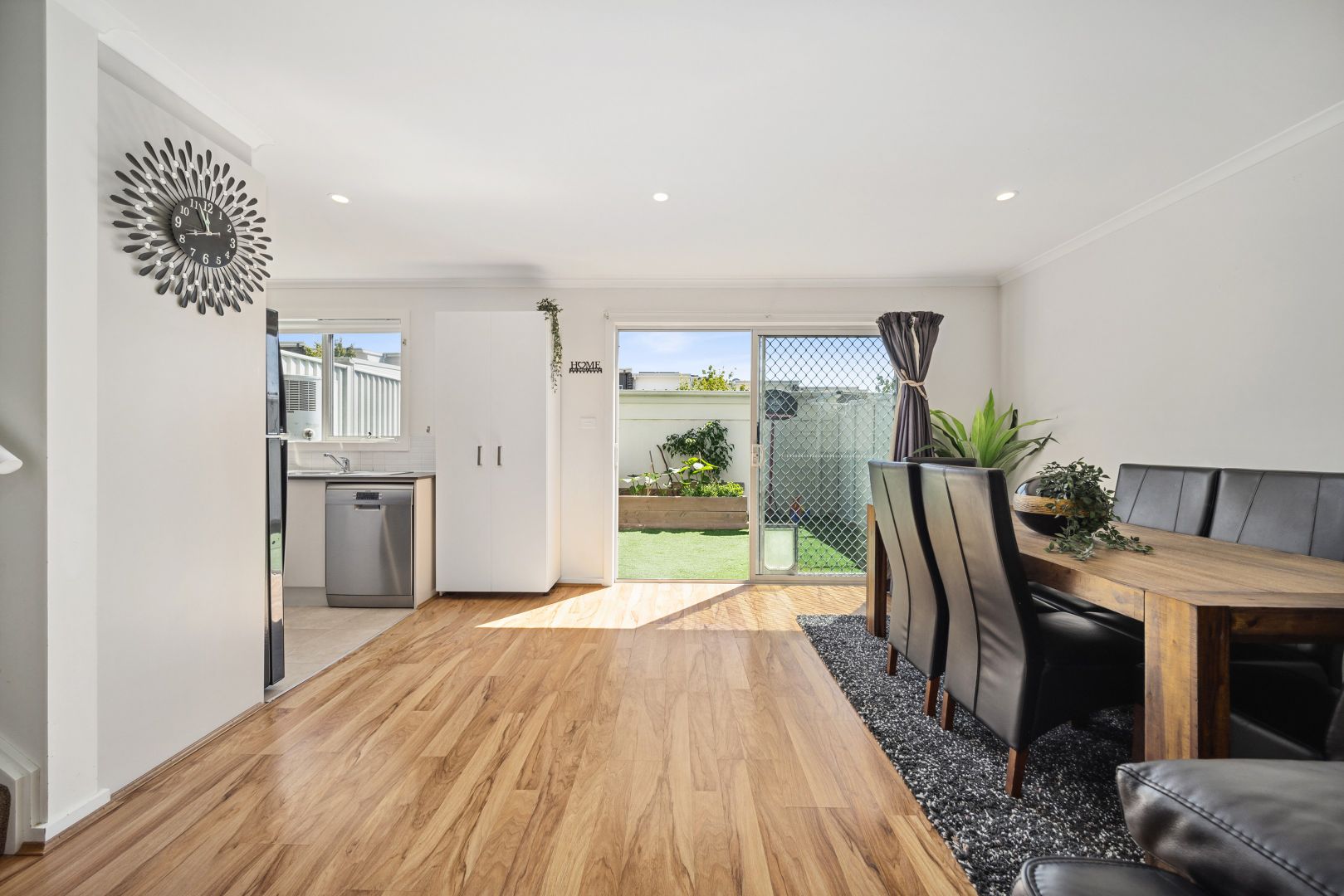 26/11 Castan Street, Coombs ACT 2611, Image 2