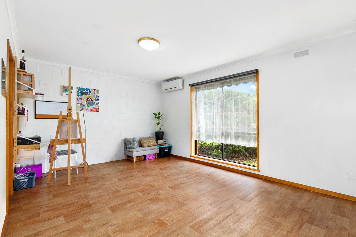 2/102 Fitzroy Street, Sale VIC 3850, Image 2