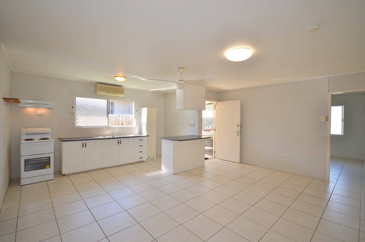 20 Smallwood Street, Mooroobool QLD 4870, Image 1