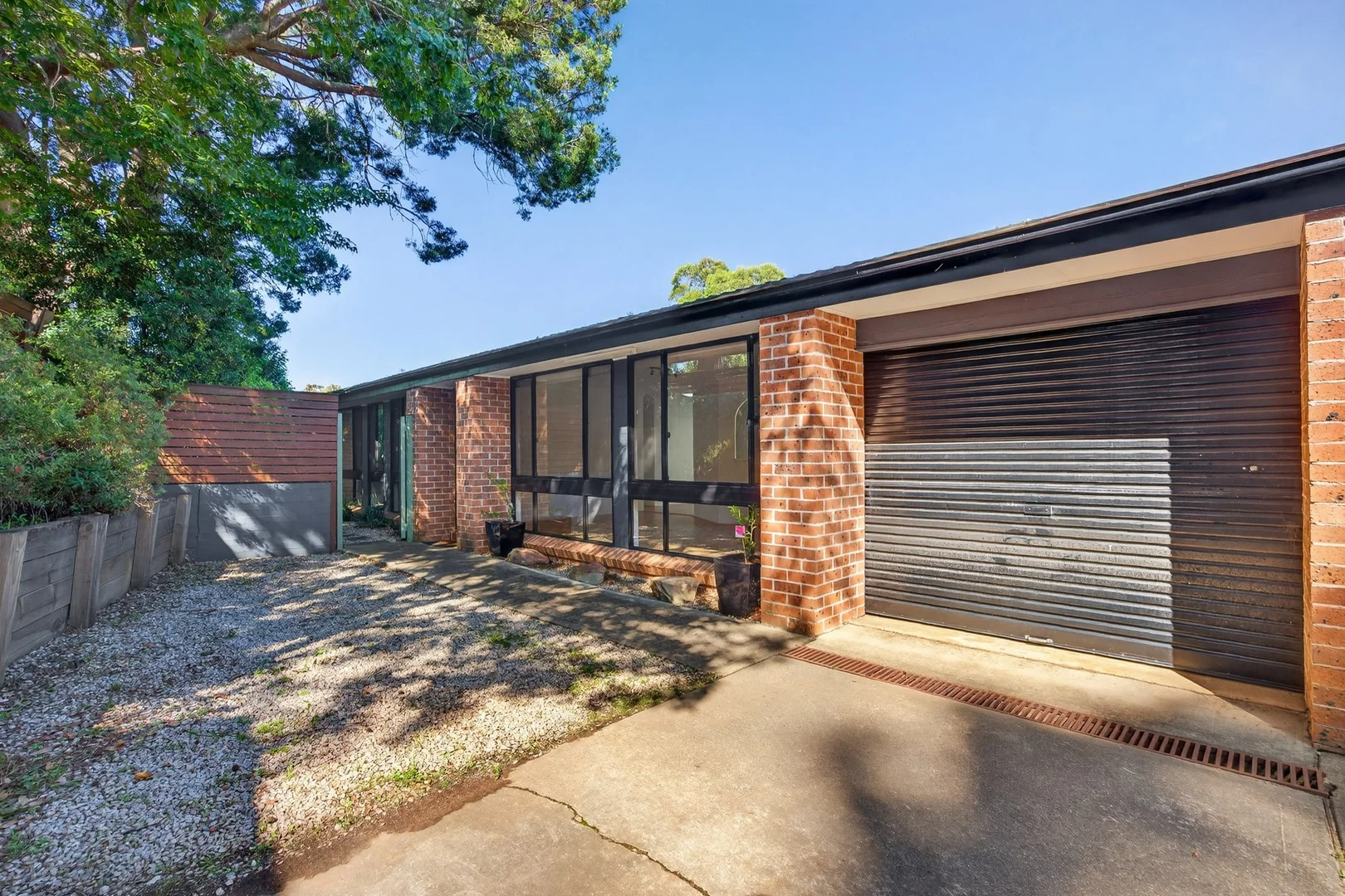 215 Hawkesbury Road, Winmalee NSW 2777