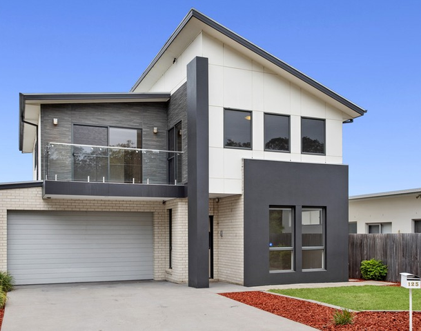 125 Amy Ackman Street, Forde ACT 2914