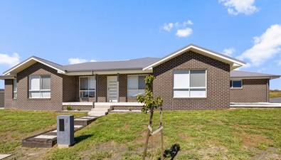 Picture of 2 Traminer Drive, TAMWORTH NSW 2340