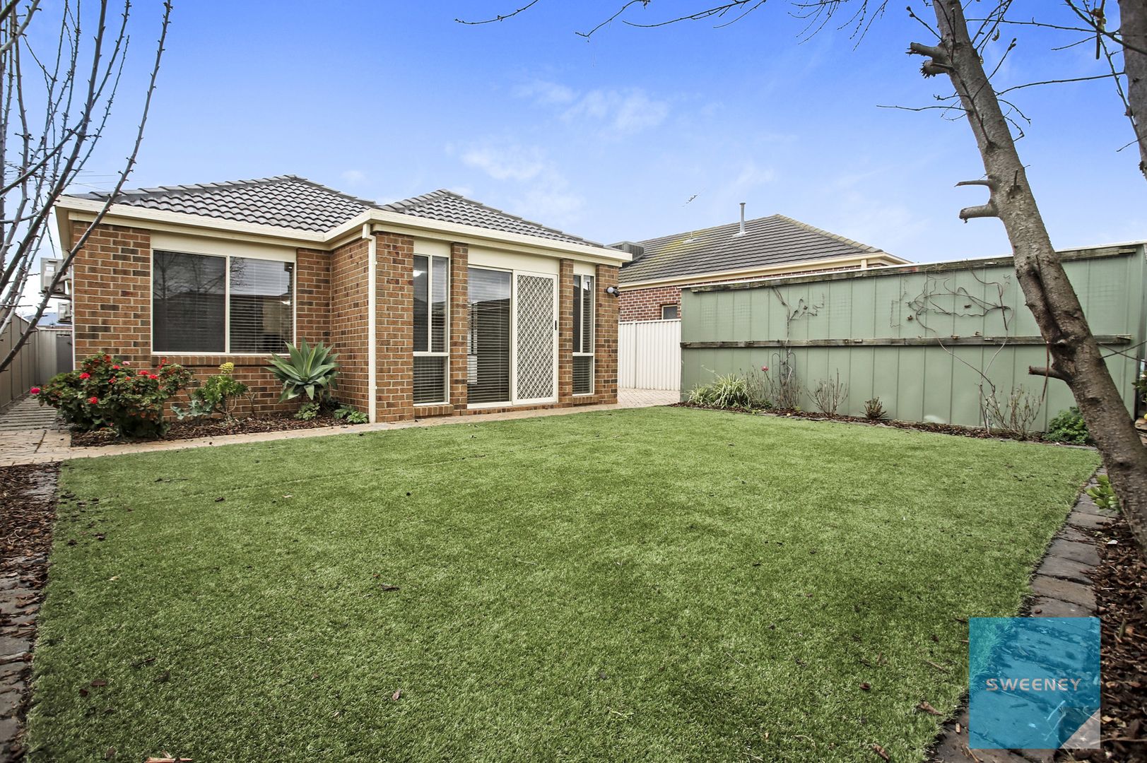 26 Broadhurst Way, Caroline Springs VIC 3023, Image 2