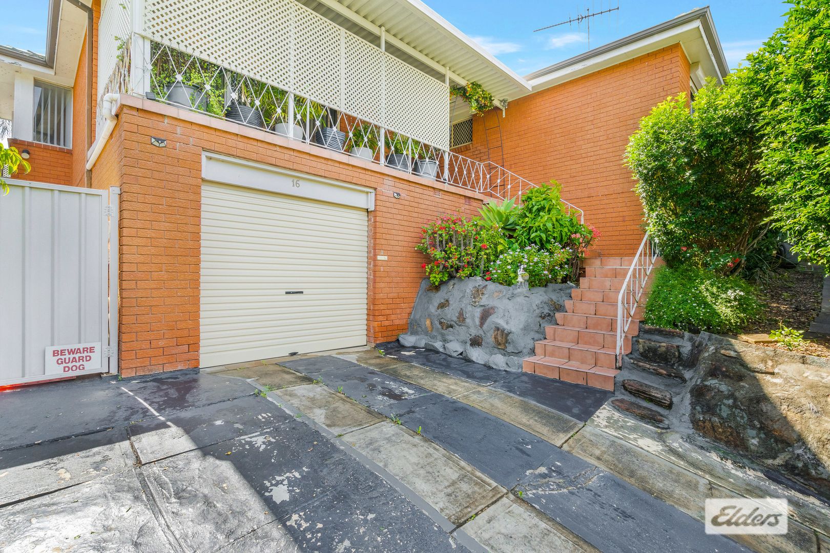 16 Links Avenue, Cabramatta NSW 2166 Domain