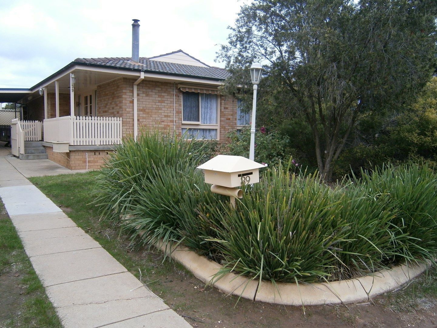 39 Simpson Avenue, Forest Hill NSW 2651, Image 0