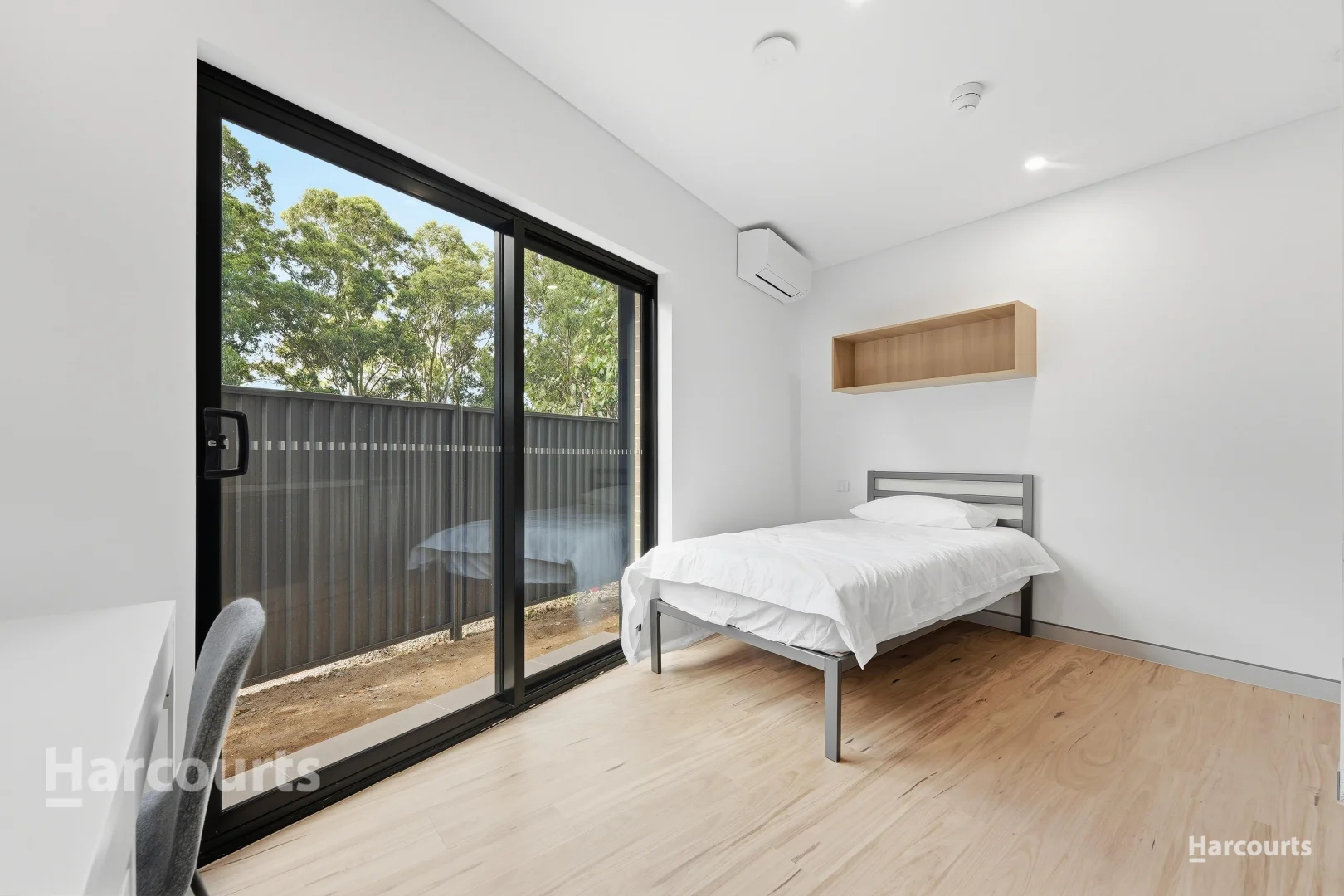 Additional image 9 of 4/55 Mahoney Drive, Campbelltown NSW 2560