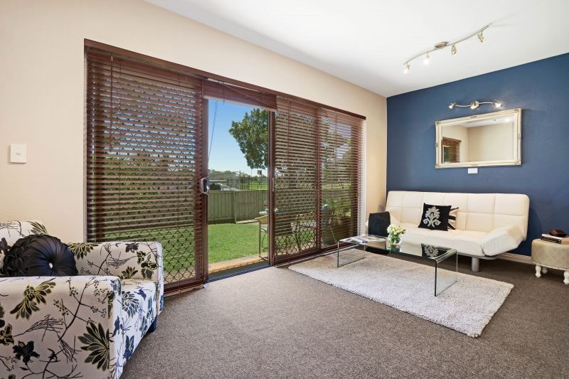 2/11 Young Street, Georgetown NSW 2298, Image 2