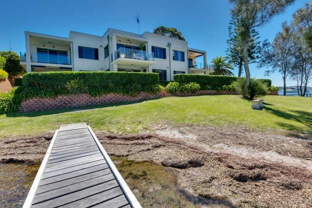 2/8 Ambrose Street, Carey Bay NSW 2283, Image 1