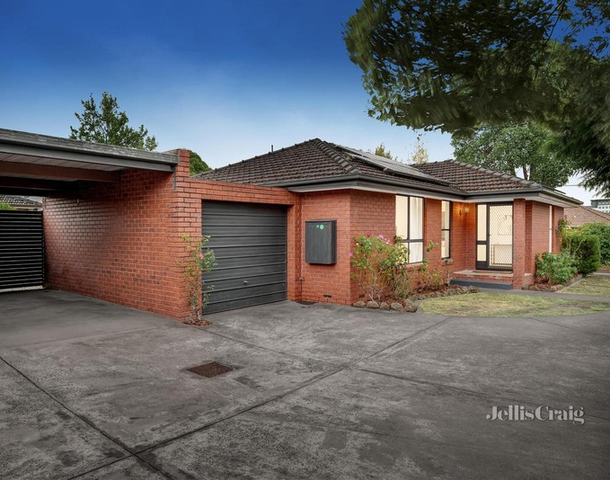 1/18 Panoramic Grove, Glen Waverley VIC 3150