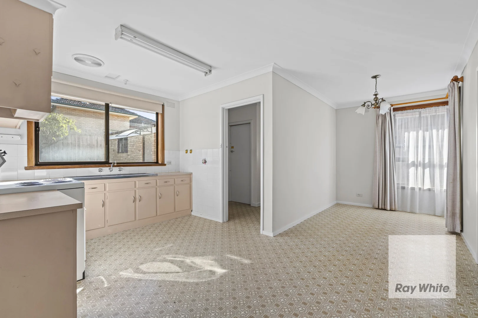 Additional image 2 of 60 Green Avenue, Kingsbury VIC 3083