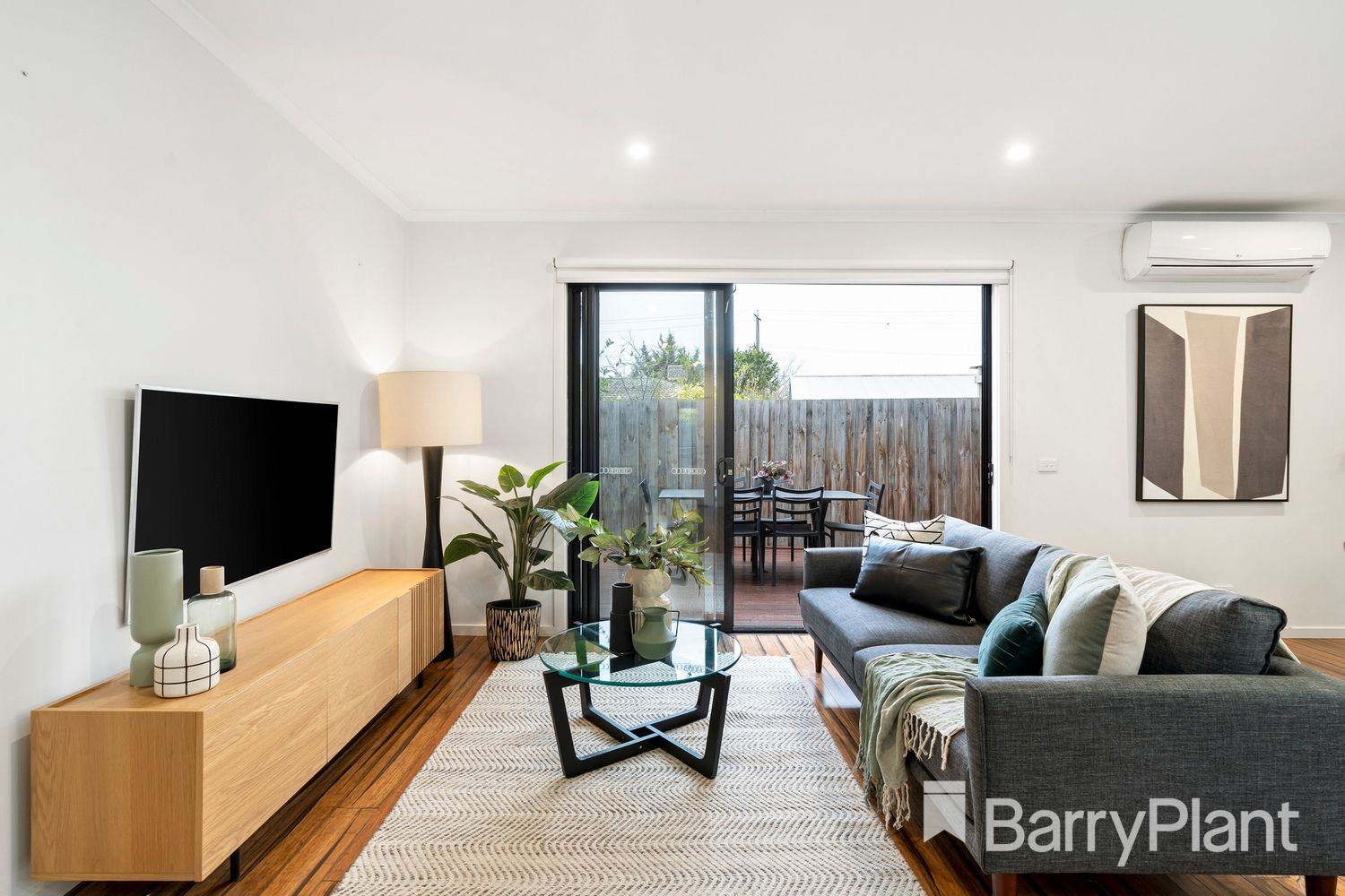 4/3 Daisy Court, Braybrook VIC 3019, Image 2