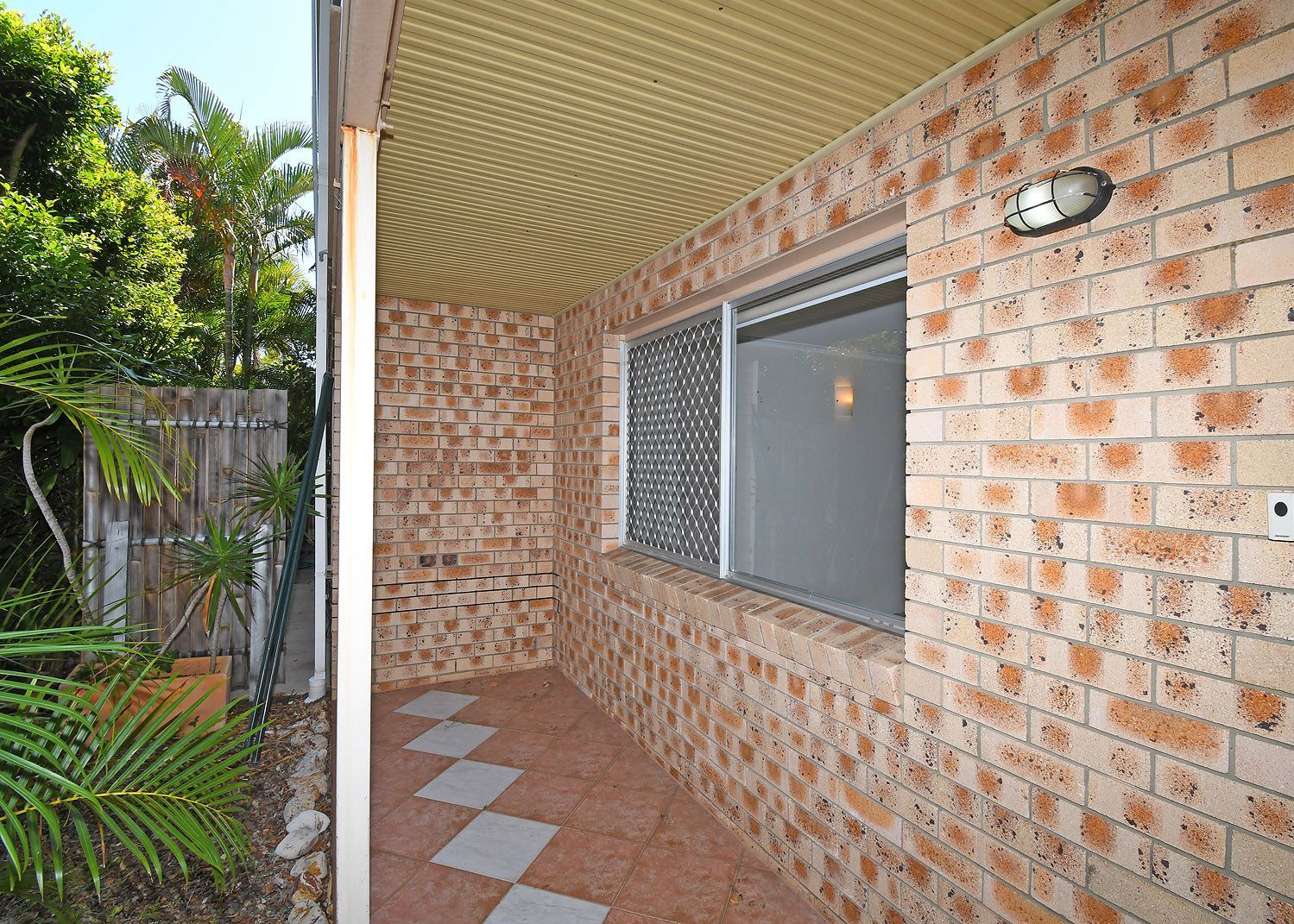 5/3 King Street, Urangan QLD 4655, Image 2