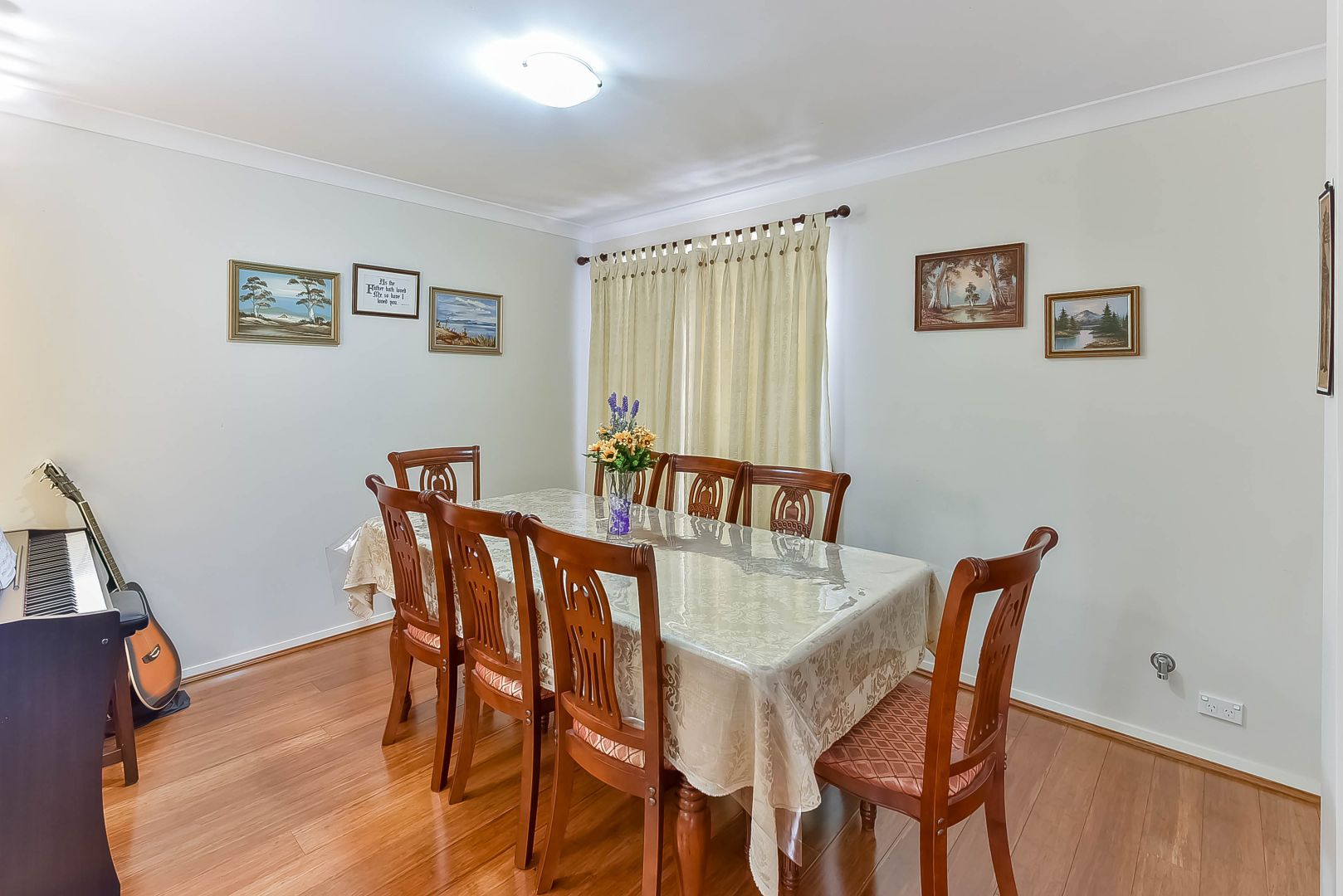 22 Tyne Walk, Glenfield NSW 2167, Image 2