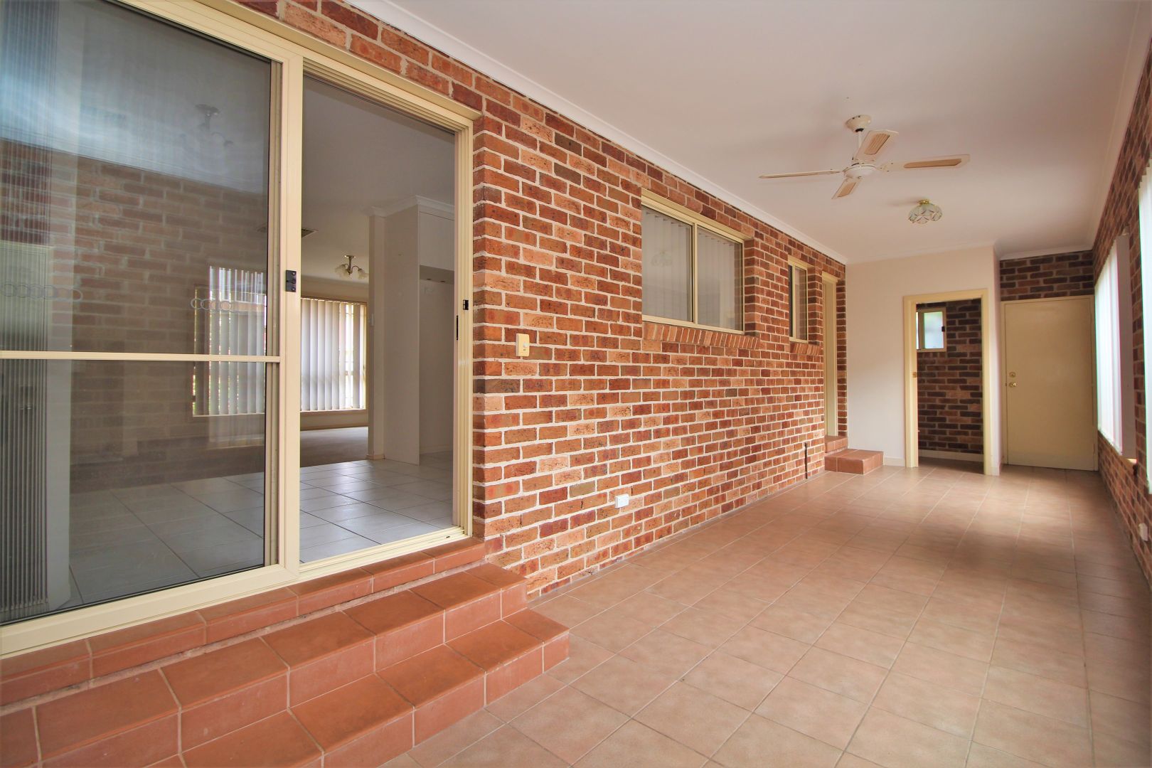 2/15 Robertson Street, Griffith NSW 2680, Image 2