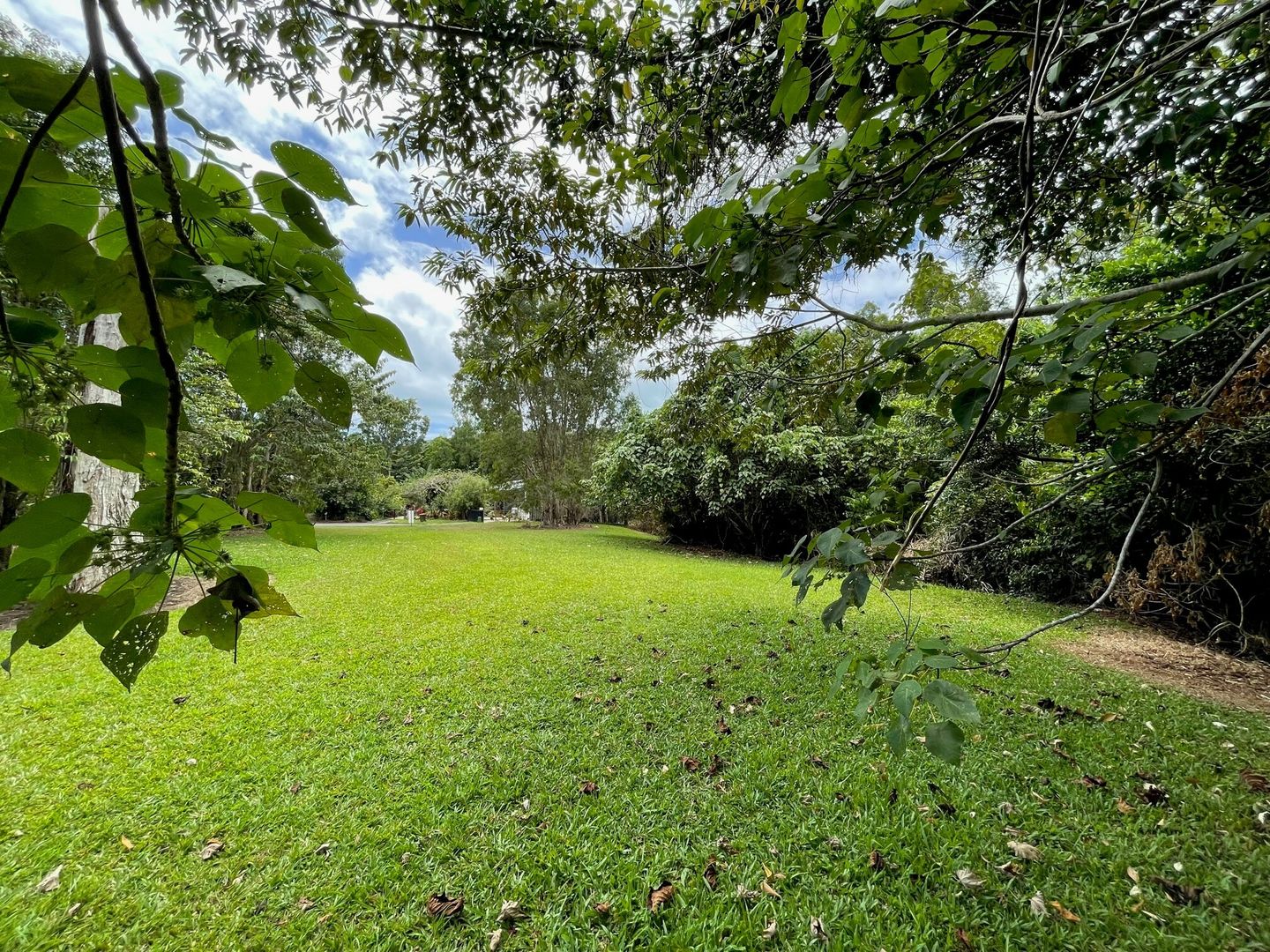 10 Volute Ct, Mission Beach QLD 4852, Image 2