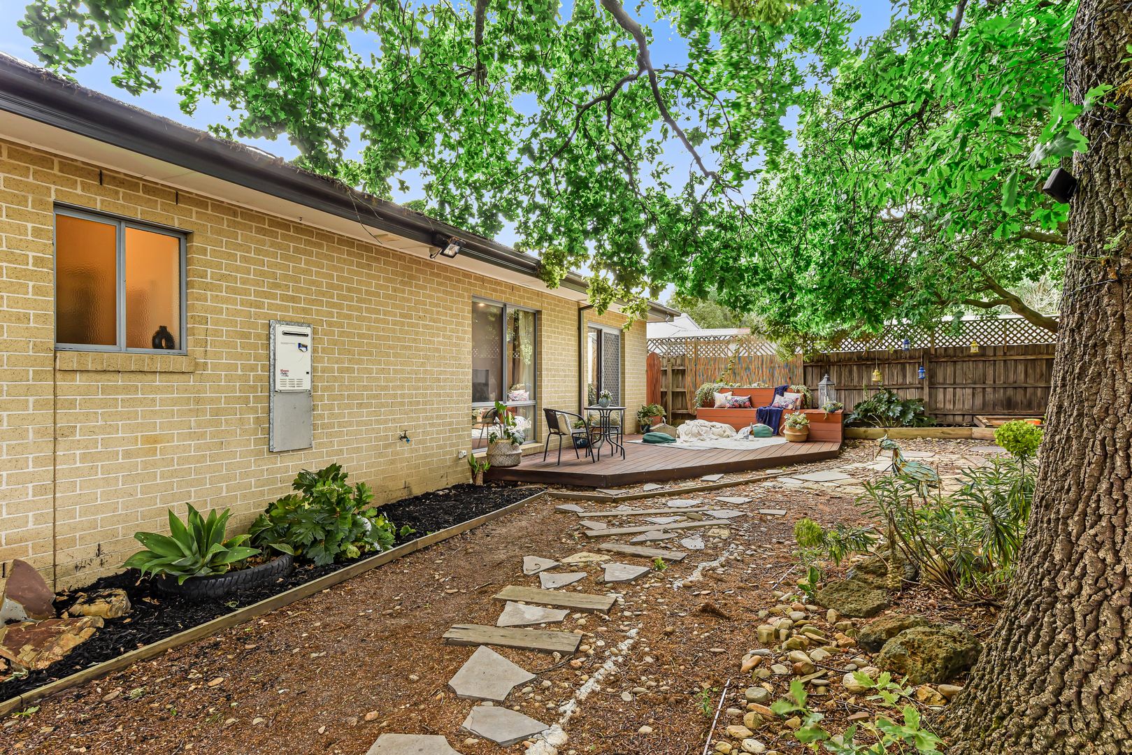 4/10 Jarvis Avenue, Croydon VIC 3136, Image 1