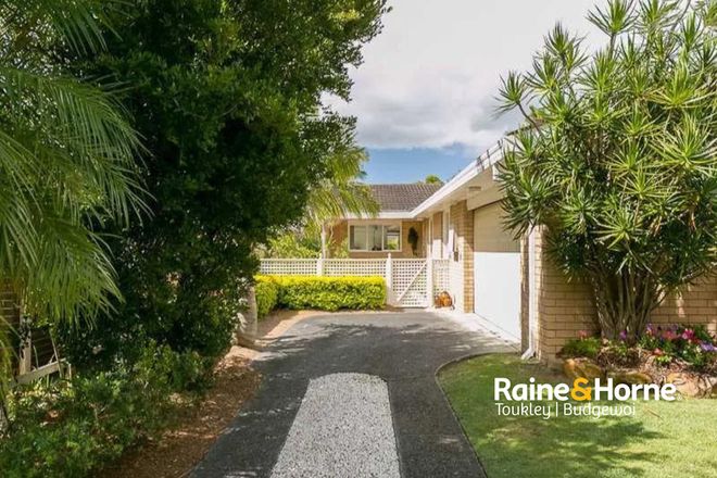 Picture of 30 Jetty Avenue, CHARMHAVEN NSW 2263