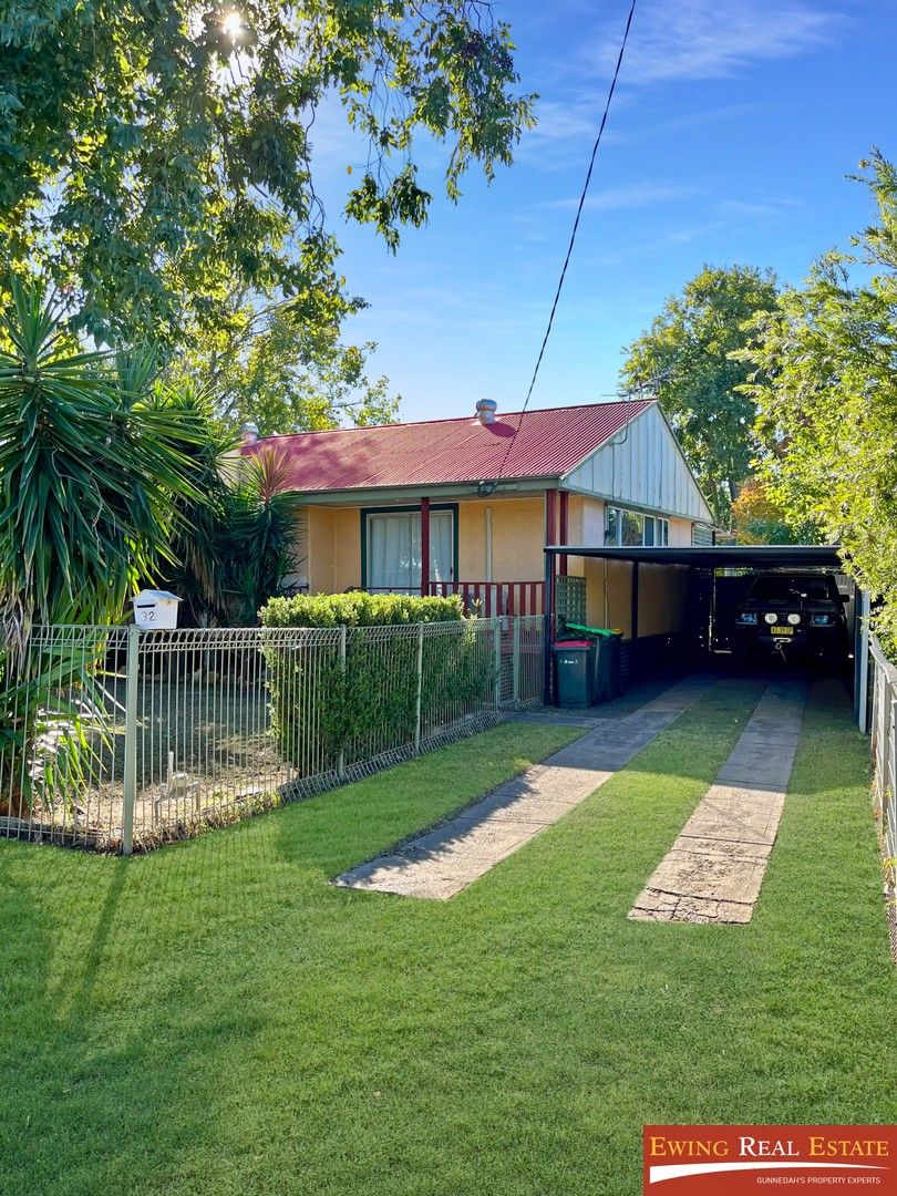 32 James Hibbens Avenue, Wee Waa NSW 2388, Image 0