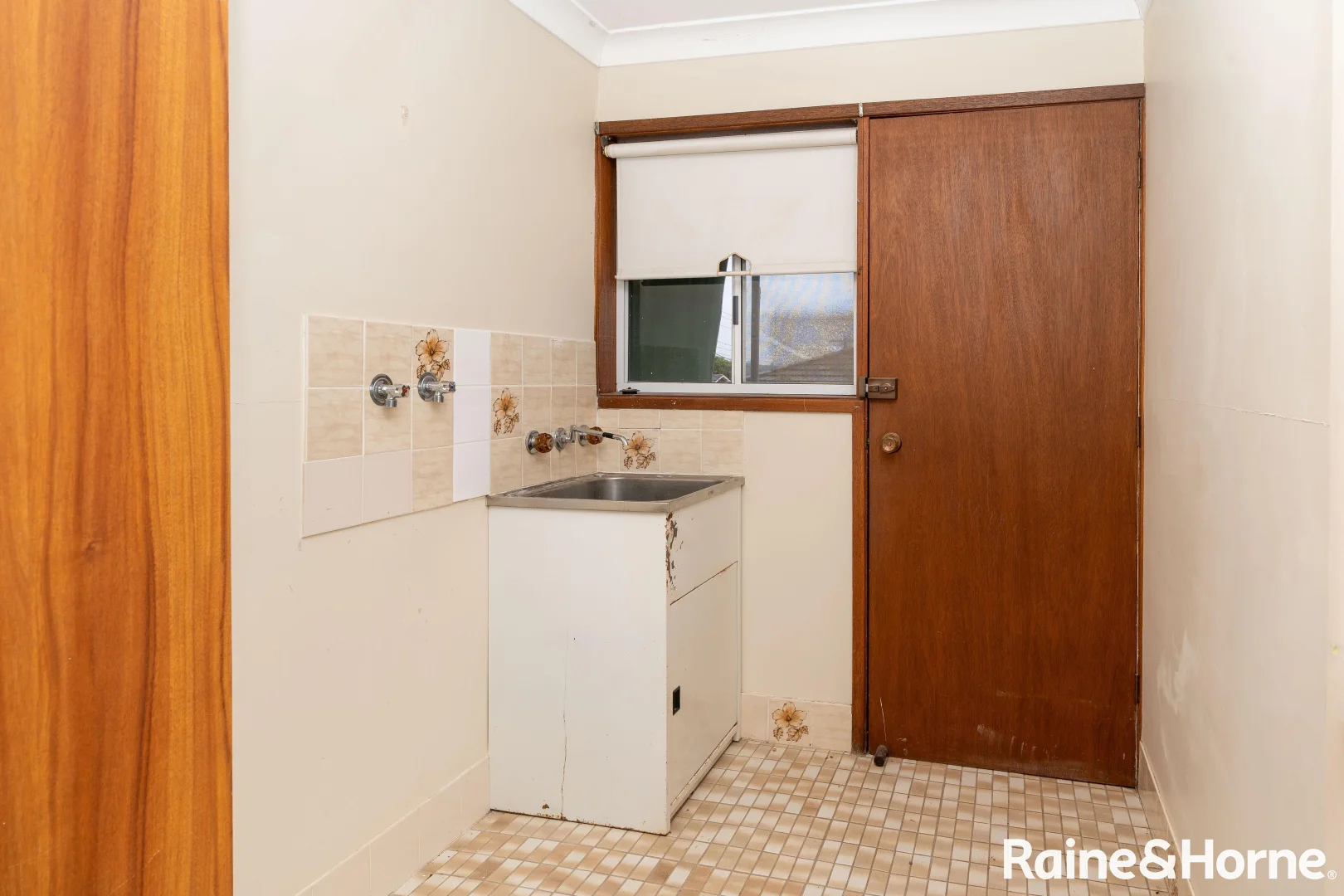 Additional image 8 of 15 Miller Avenue, Tolland NSW 2650