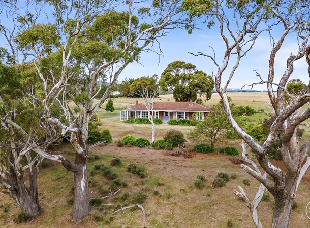 40557 Tasman Highway, St Leonards TAS 7250