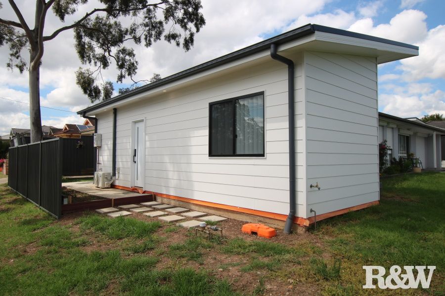 1 bedrooms House in 1a Cumberland Place COLYTON NSW, 2760