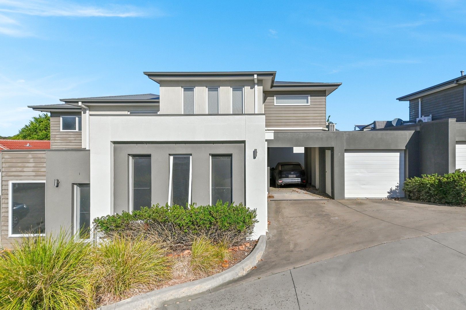 5 Tanika Lane, Narre Warren VIC 3805, Image 0