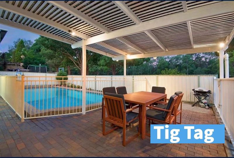 4 bedrooms House in 30 Glanmire Road BAULKHAM HILLS NSW, 2153