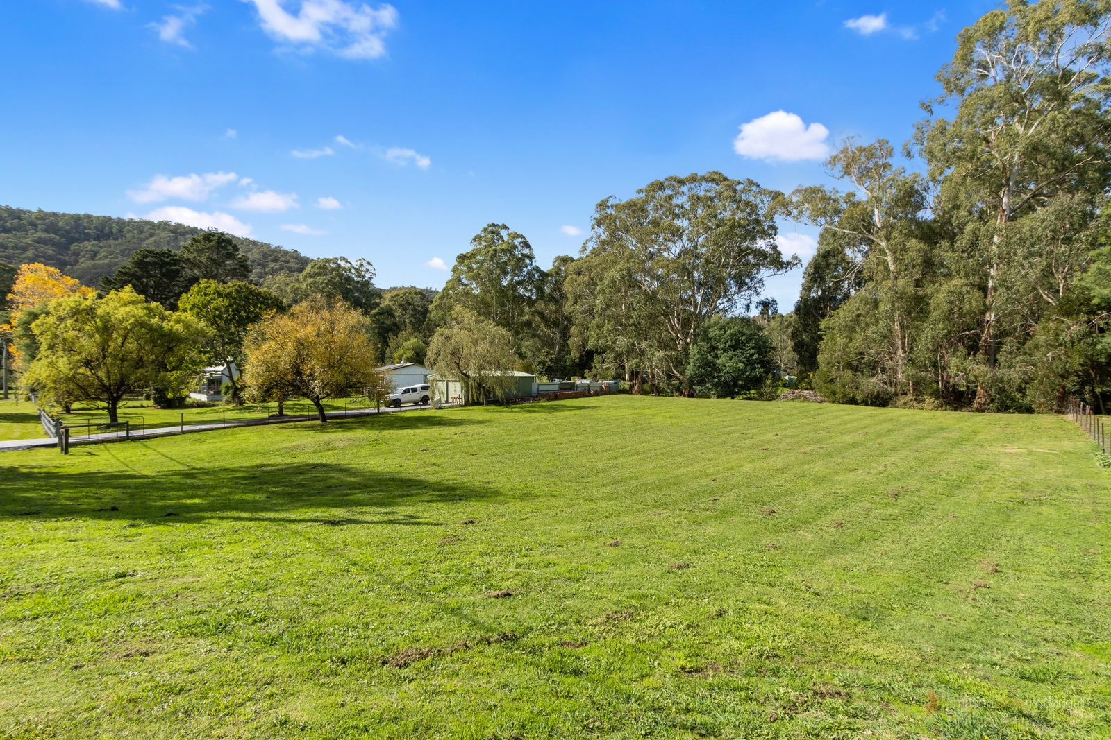 35 Forest Road, Flowerdale VIC 3717, Image 2