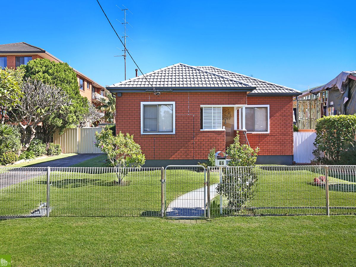 2 bedrooms House in 66 Cawley Street BELLAMBI NSW, 2518