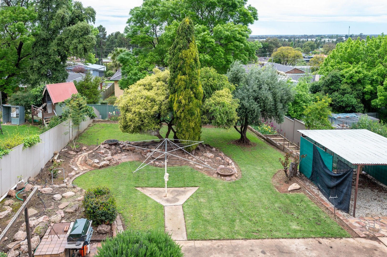 4 bedrooms House in 37 Mcnabb Crescent GRIFFITH NSW, 2680