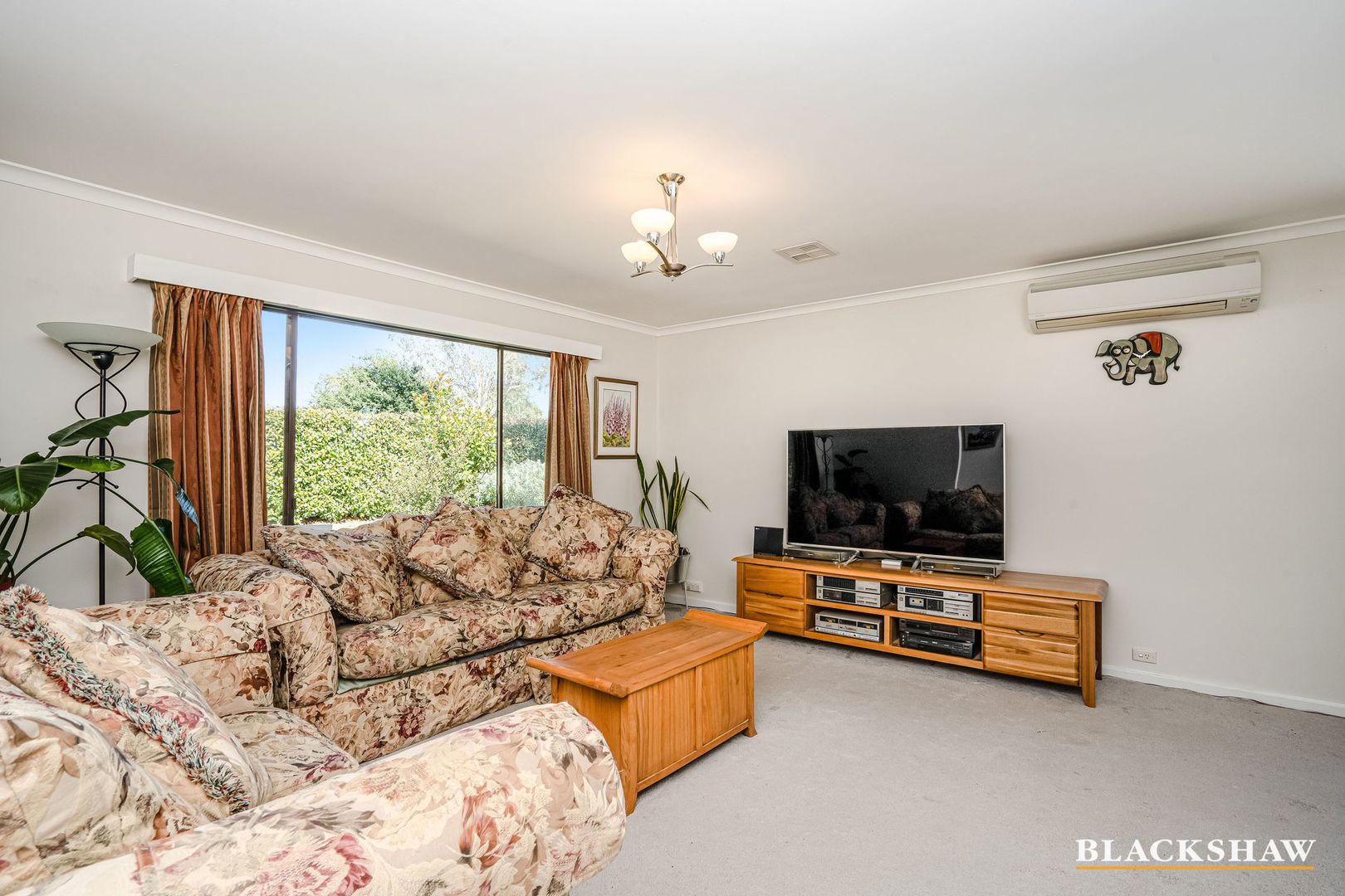 19 Clancy Street, Evatt ACT 2617, Image 2