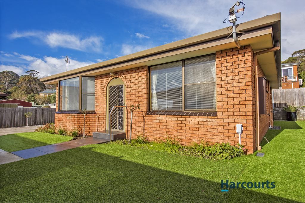 2/7 Avon Street, Parklands TAS 7320, Image 2