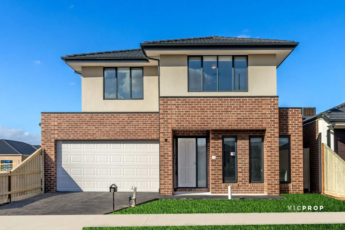 8 Lilypad Way, Rockbank VIC 3335