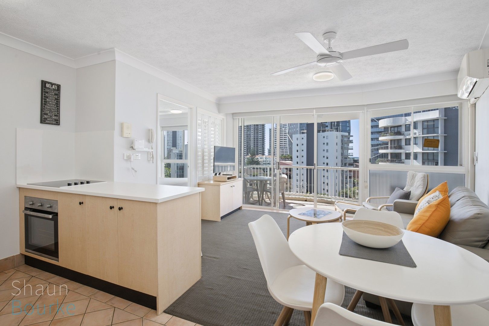 1 bedrooms Apartment / Unit / Flat in 62/210-218 Surf Parade SURFERS PARADISE QLD, 4217