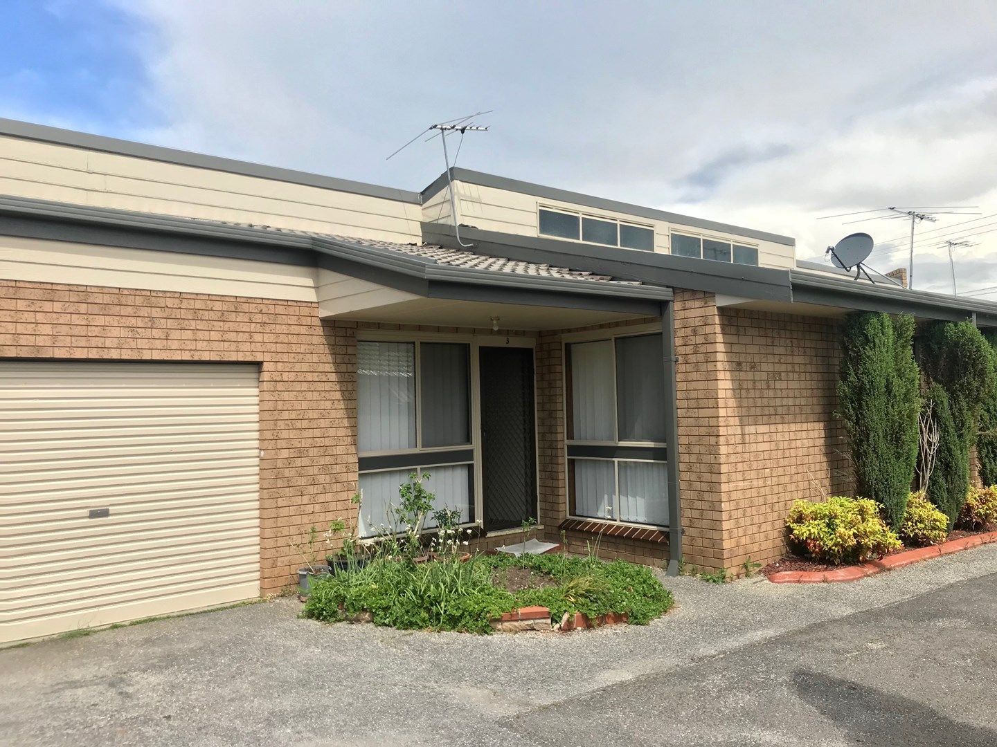 3/482 Breen Street, Lavington NSW 2641, Image 0