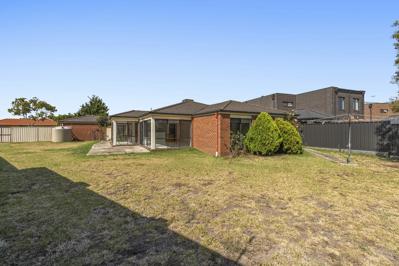 Additional image 15 of 27 Verona Drive, Taylors Lakes VIC 3038