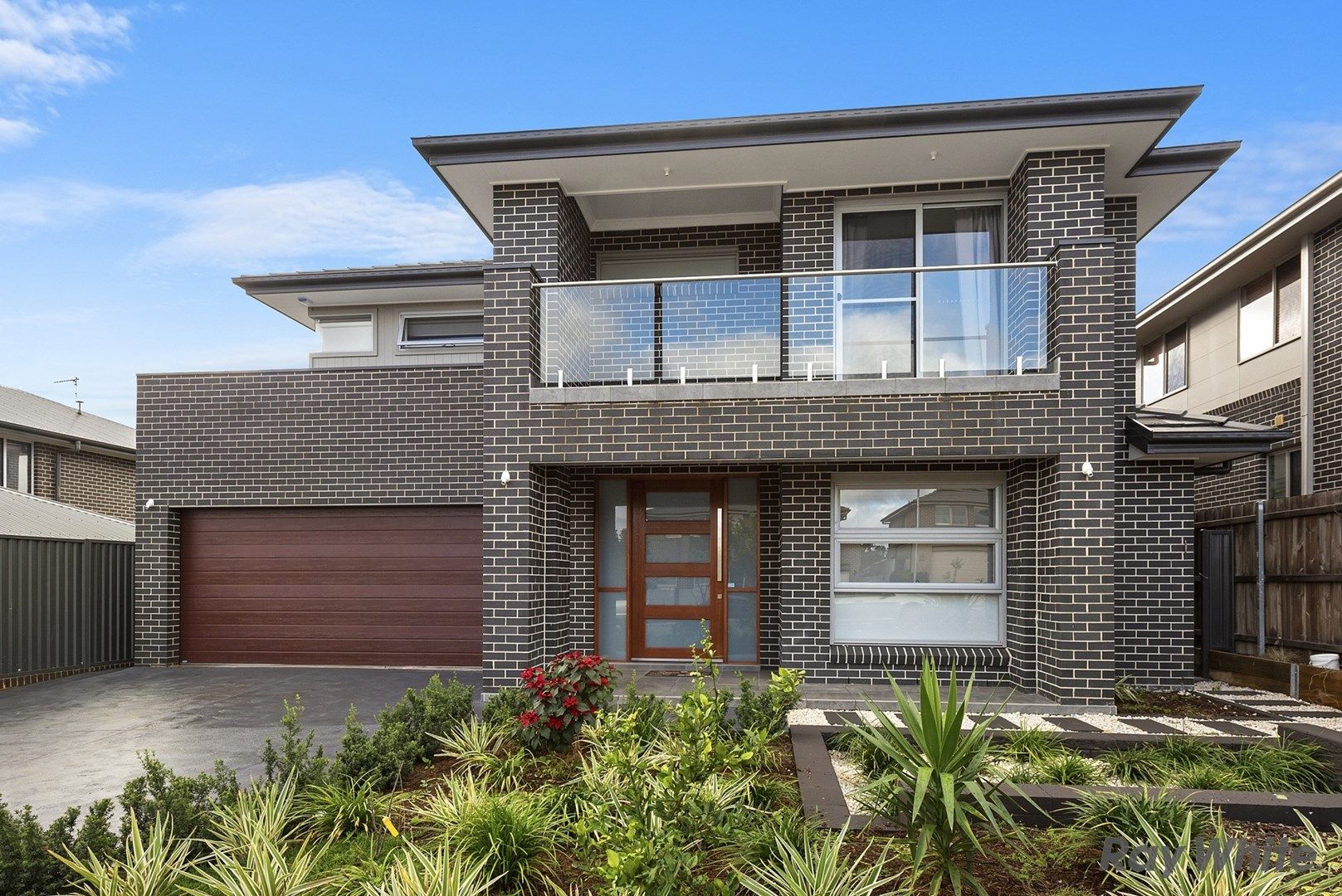5 bedrooms House in 33 Hillview Road KELLYVILLE NSW, 2155