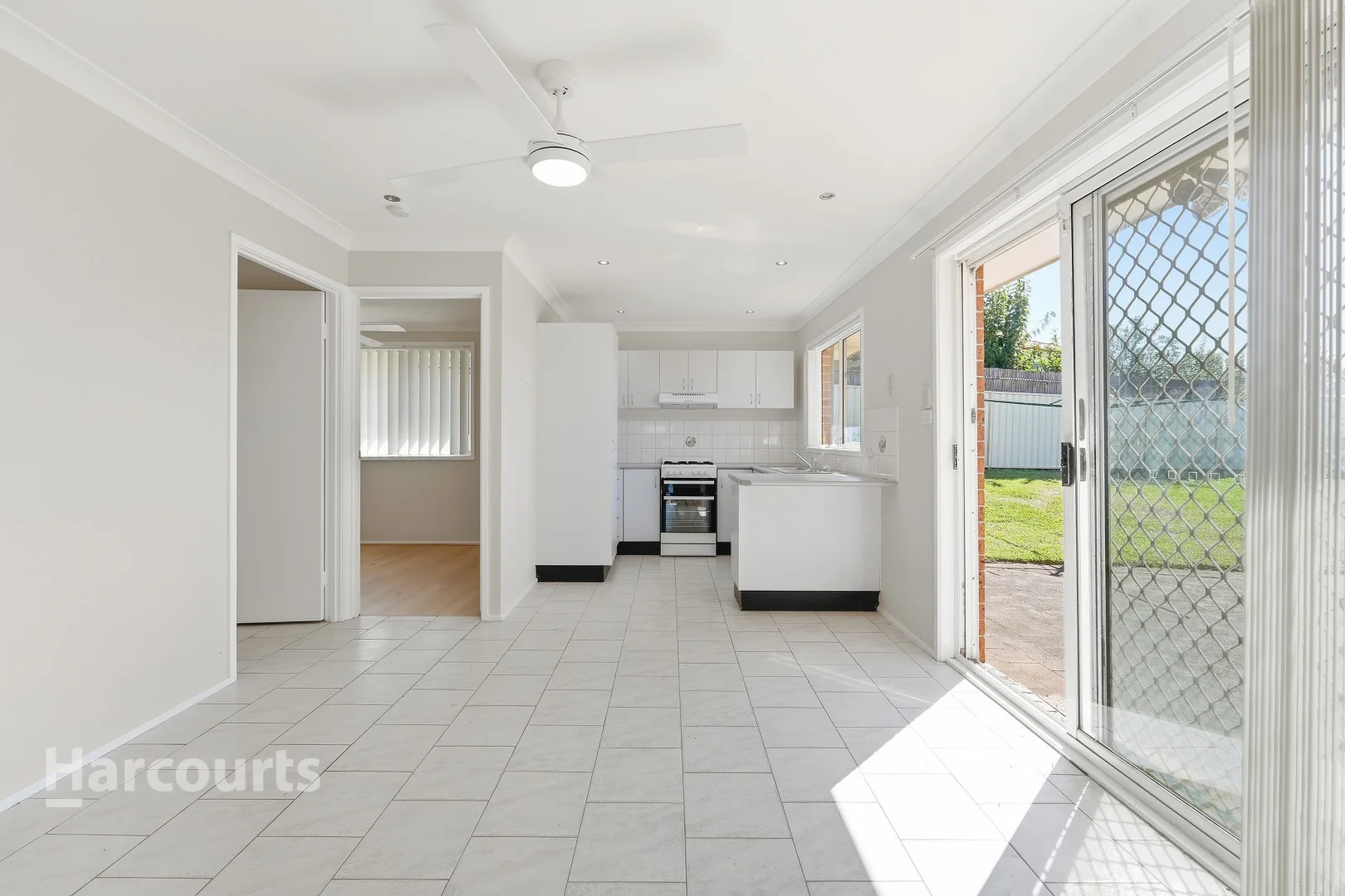 Additional image 3 of 17 Osburn Place, St Helens Park NSW 2560