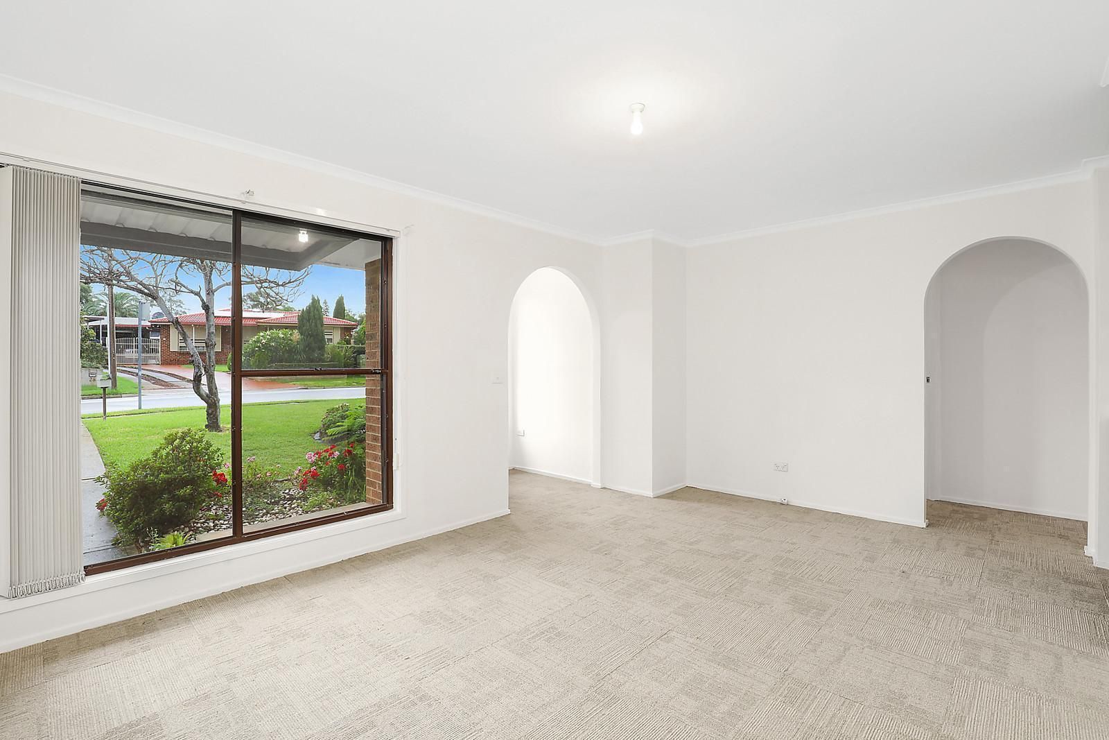 27 Chaucer Street, Wetherill Park NSW 2164, Image 1