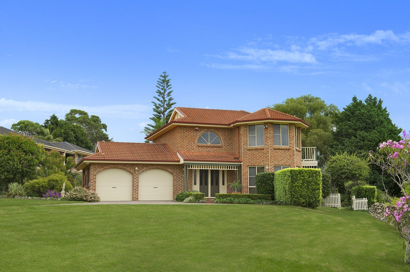 33A South Kiama Drive, Kiama Heights Property History & Address