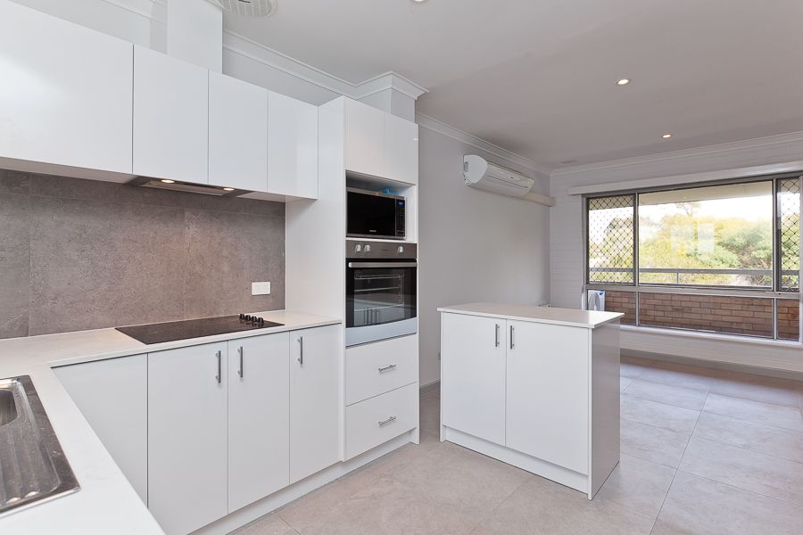 2 bedrooms Apartment / Unit / Flat in 4/8 Jane Road APPLECROSS WA, 6153