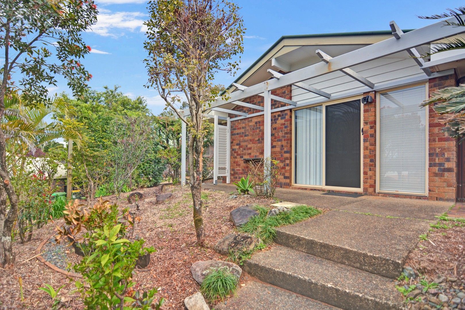 3 bedrooms House in 8 SIMRIDGE COURT BLI BLI QLD, 4560