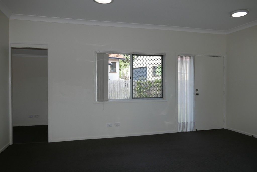 4 Cutler Avenue, Moorooka QLD 4105, Image 2