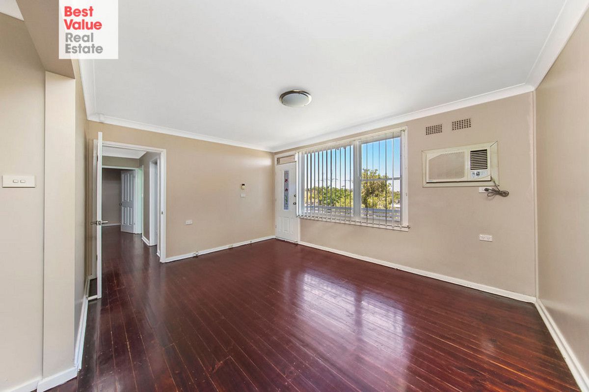 6 Amundsen Street, Tregear NSW 2770, Image 2