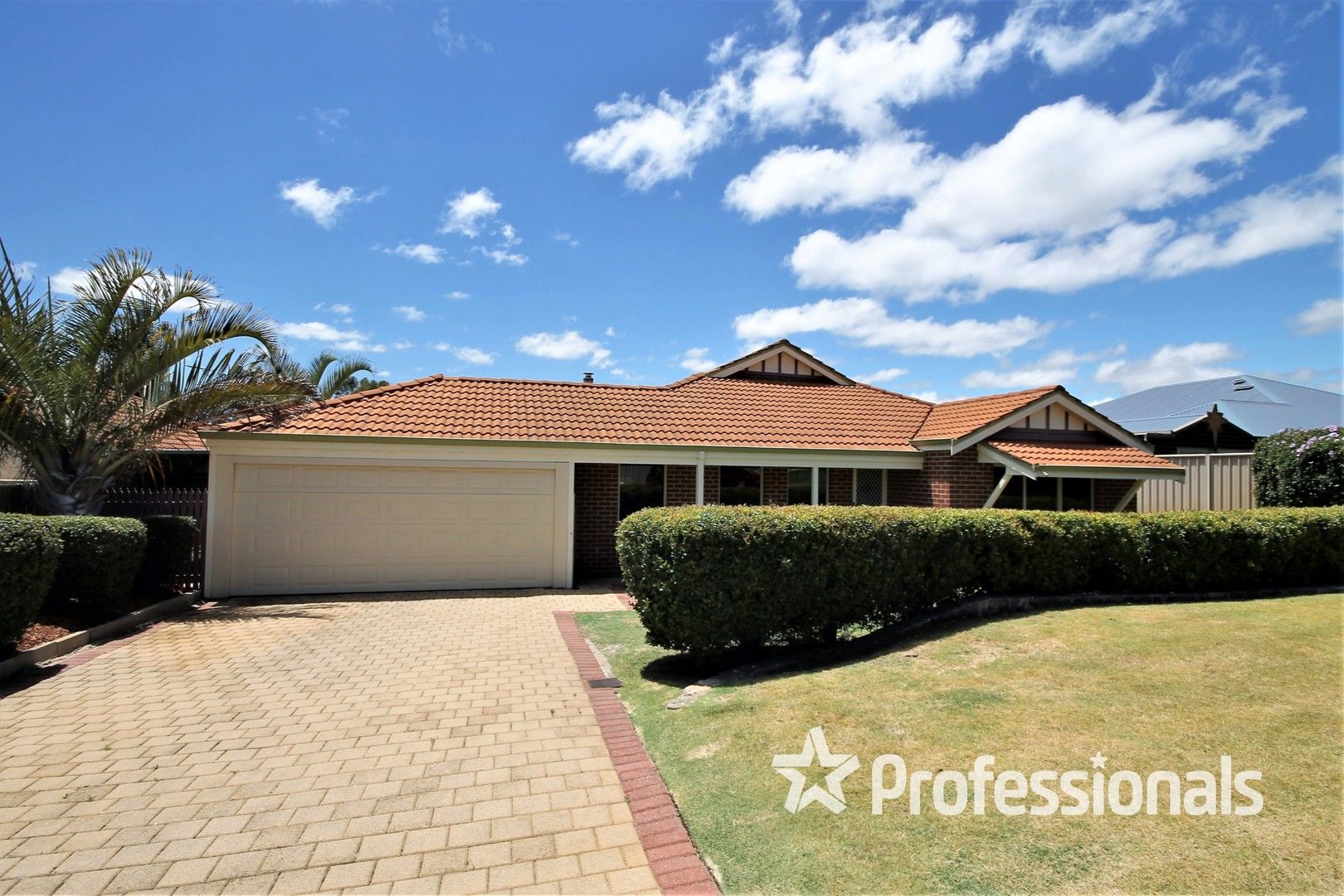 4 bedrooms House in 5 St Nicholas Way AUSTRALIND WA, 6233