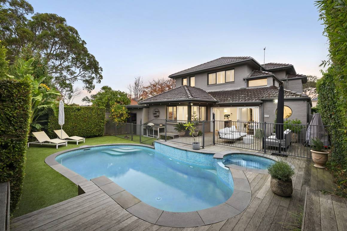 Picture of 12 Canberra Grove, BRIGHTON EAST VIC 3187