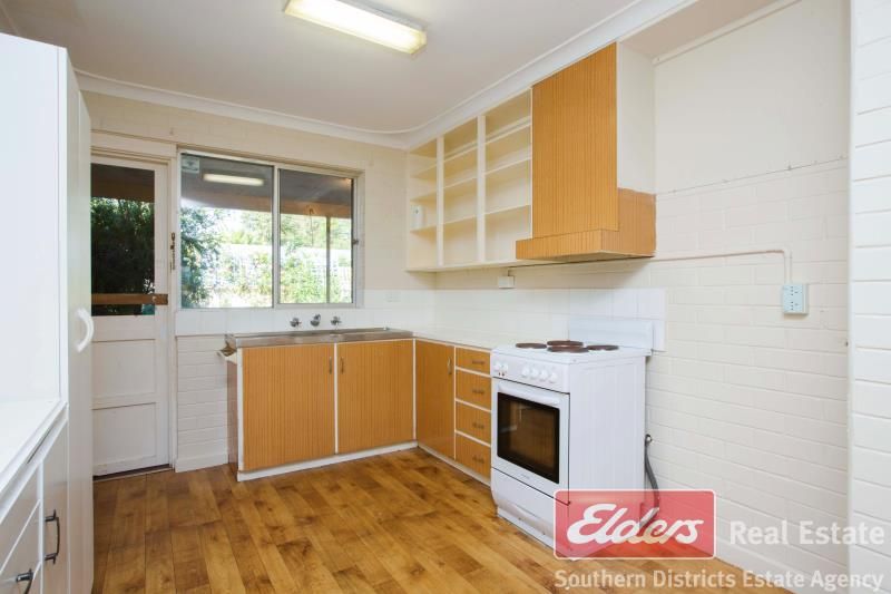 Unit 4 288 Blair Street, South Bunbury WA 6230, Image 2