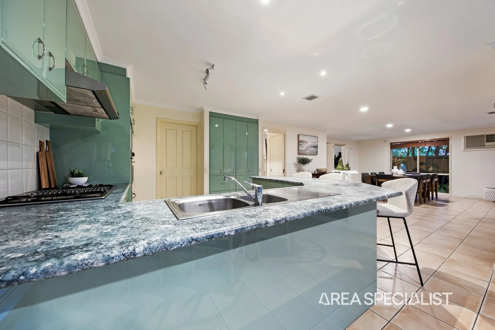 Additional image 54 of 10 Crawley Road, Narre Warren North VIC 3804