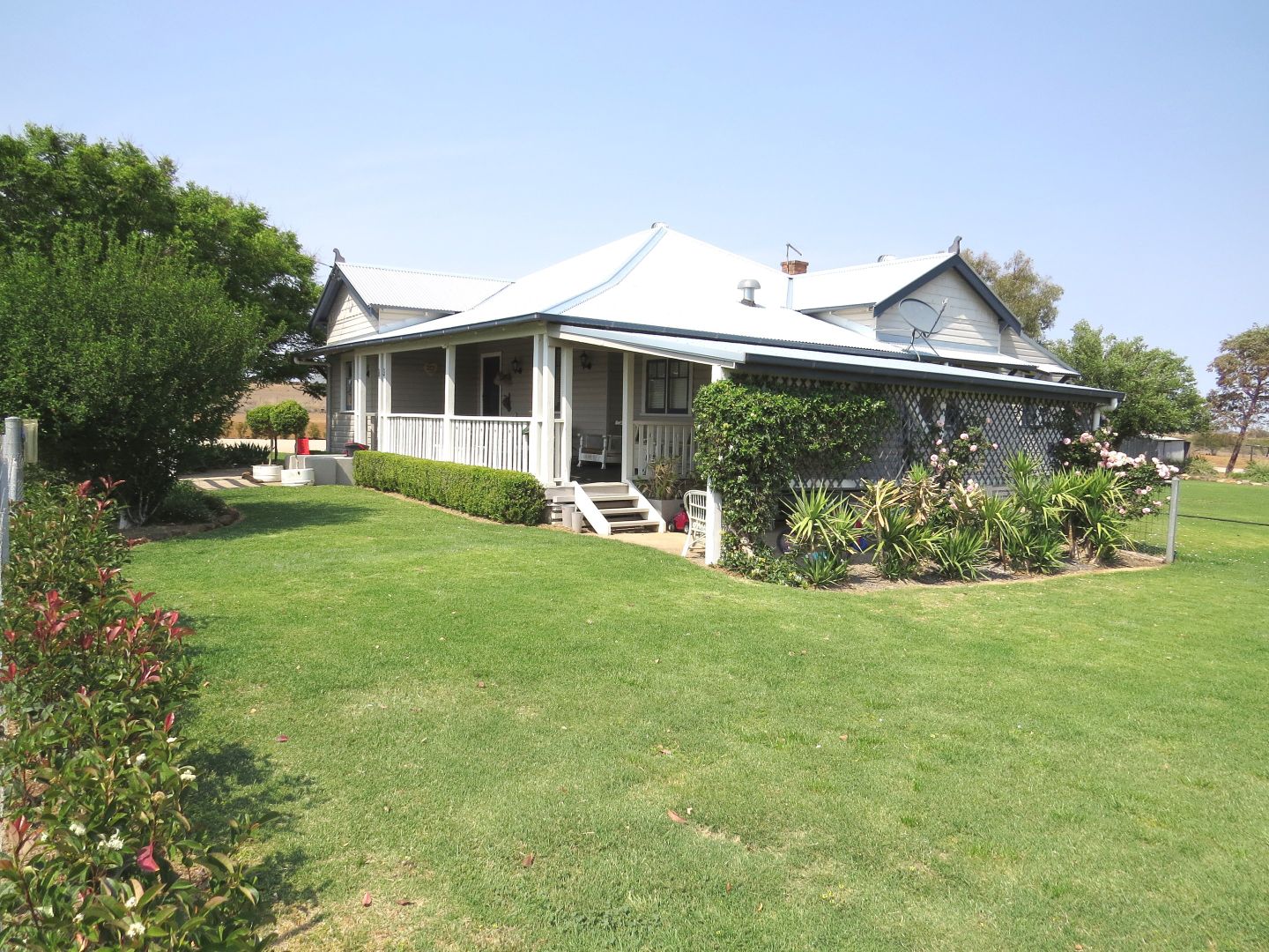 8391 Bingara Street, Warialda Rail Property History & Address
