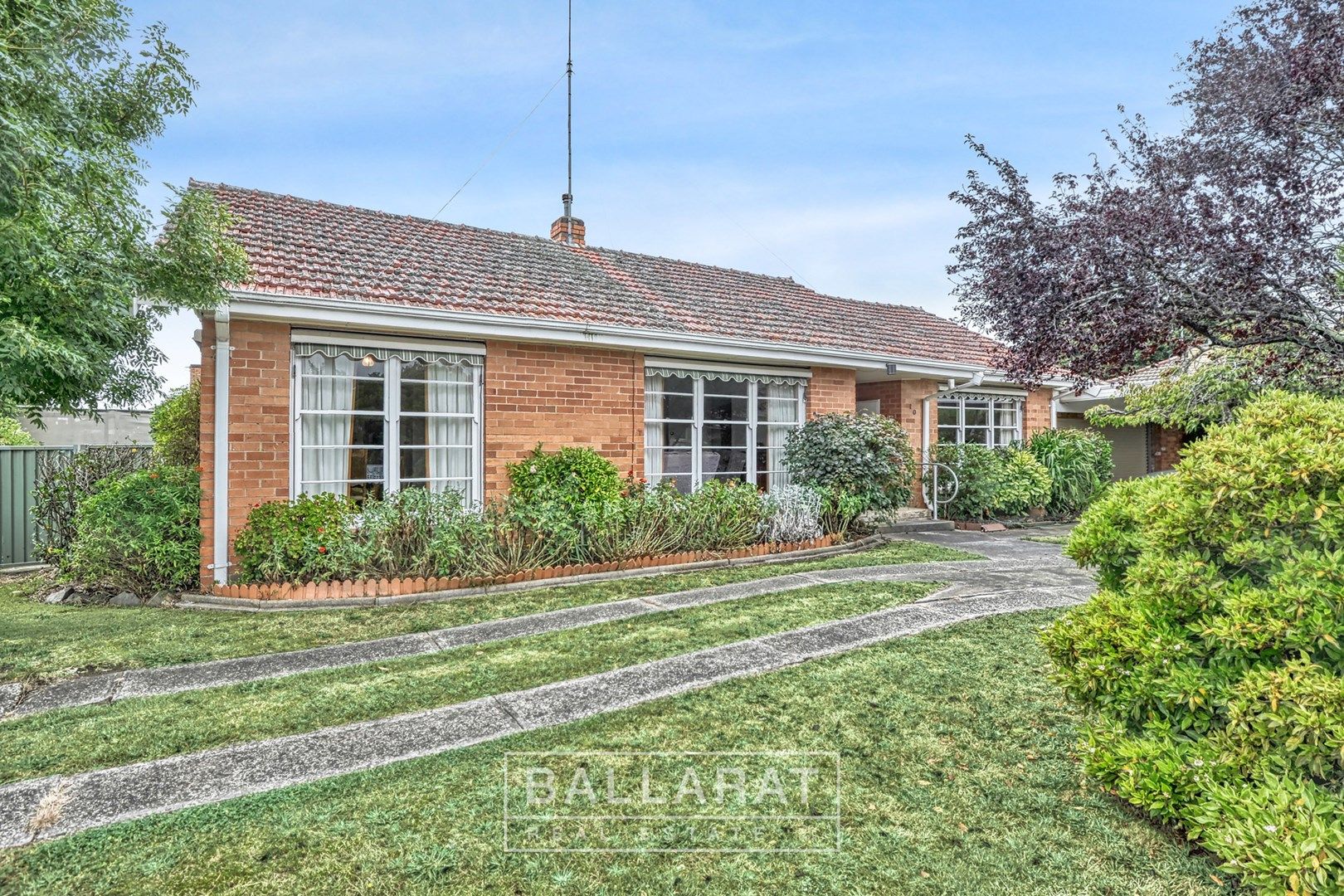 10 Browns Parade, Wendouree VIC 3355, Image 0